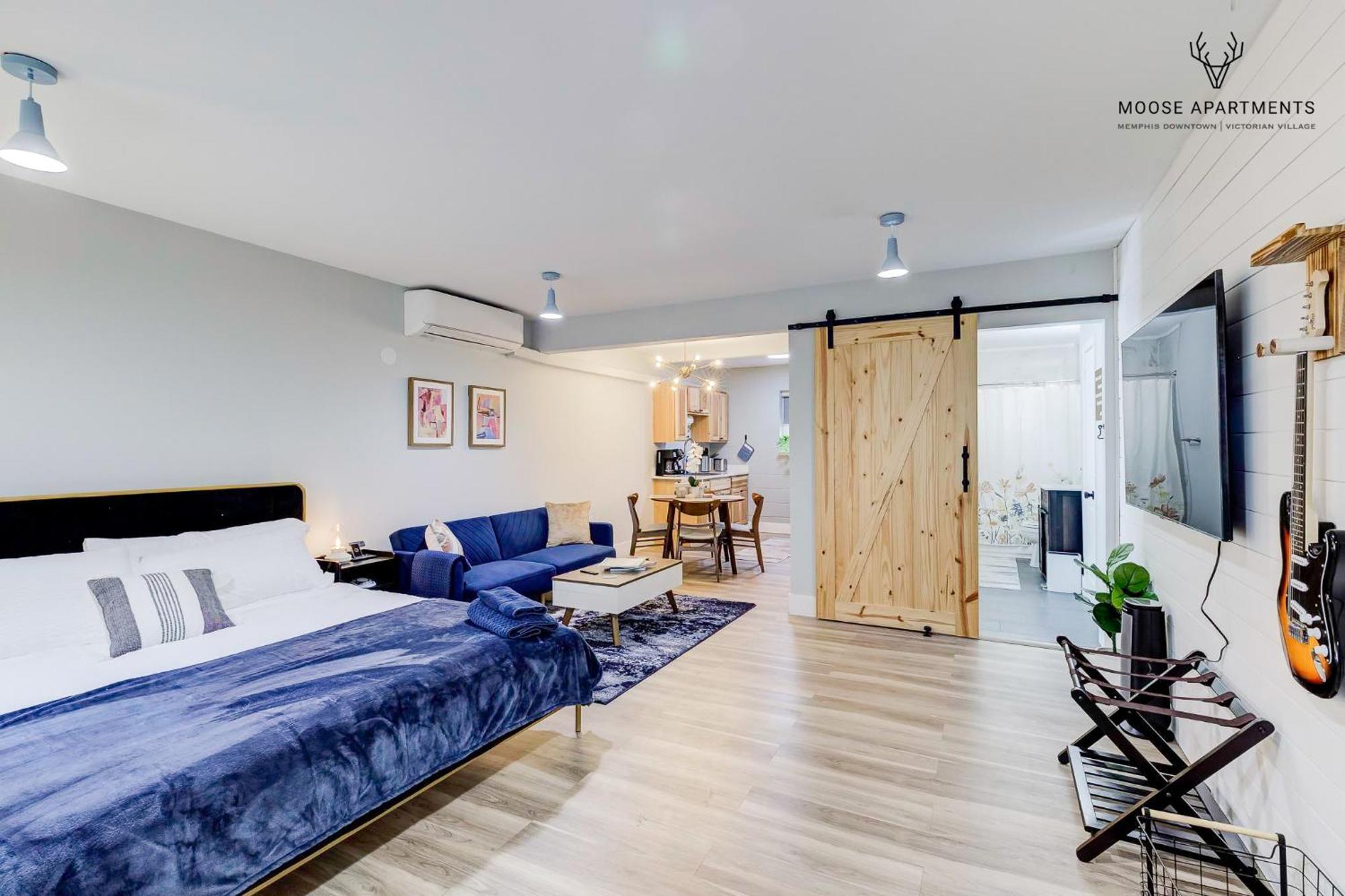 Апартаменты The Moose #9 - Brand New Luxe Modern Loft With Free Parking, King Bed & Fast Wifi Мемфис Экстерьер фото